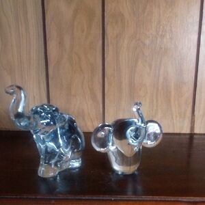 Glass Elephant Figurines